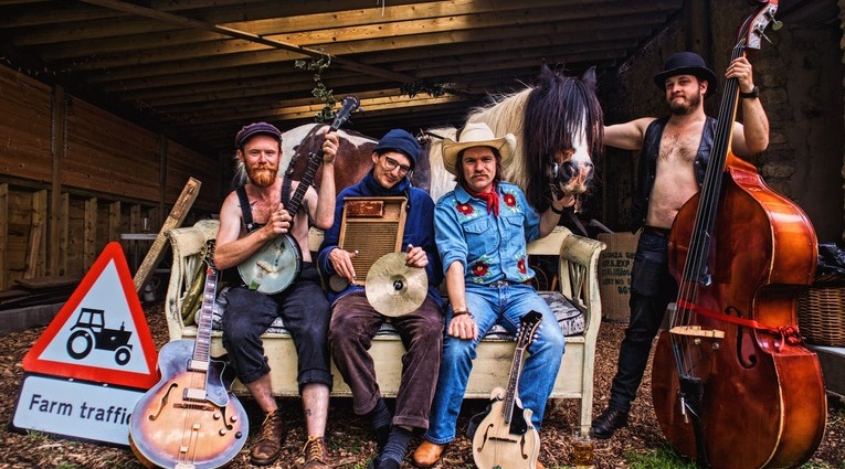The Swamp Stomp String Band