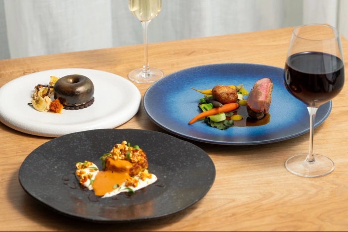 Seasonal Coastal Dining